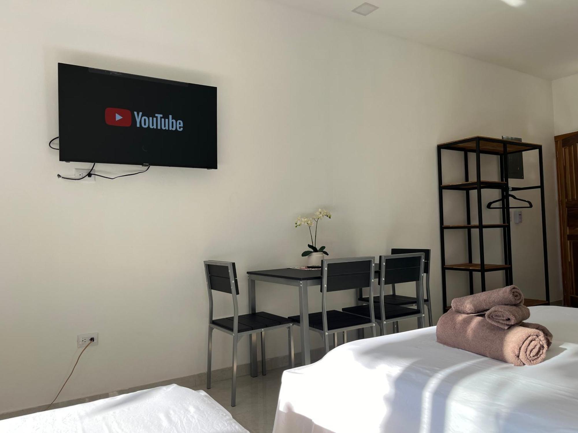 La Jungla Bed & Breakfast คาร์ริลโล ภายนอก รูปภาพ